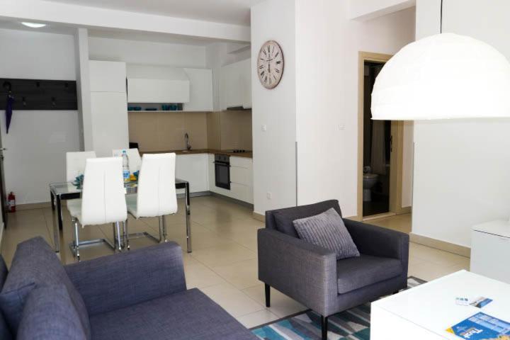 Lavender Bay Apartments D3 Or D5 I By Andreas Crivellaro Donji Morinj Dış mekan fotoğraf
