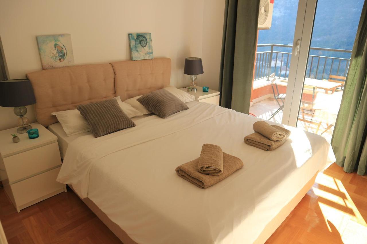 Lavender Bay Apartments D3 Or D5 I By Andreas Crivellaro Donji Morinj Dış mekan fotoğraf
